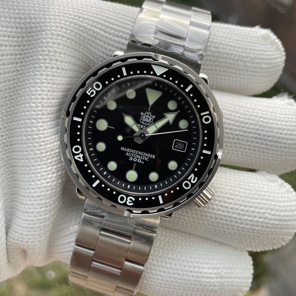 Montre Steeldive Marineenginner Automatic 300m SD1970 75BL-03L